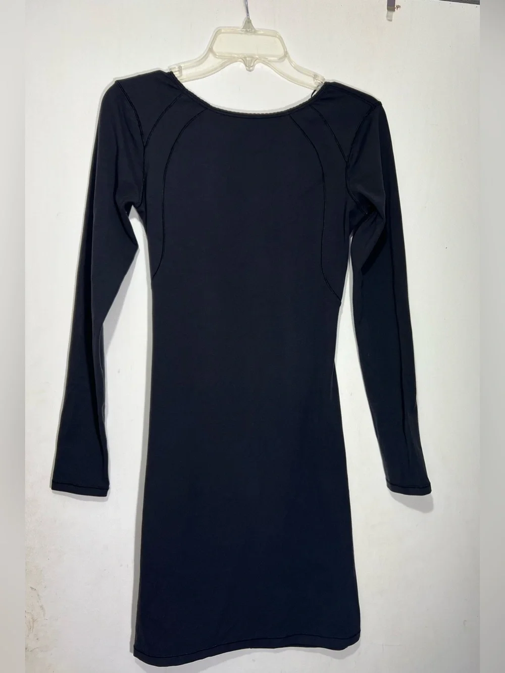 Lululemon black Contour Dress *Nulu size 6